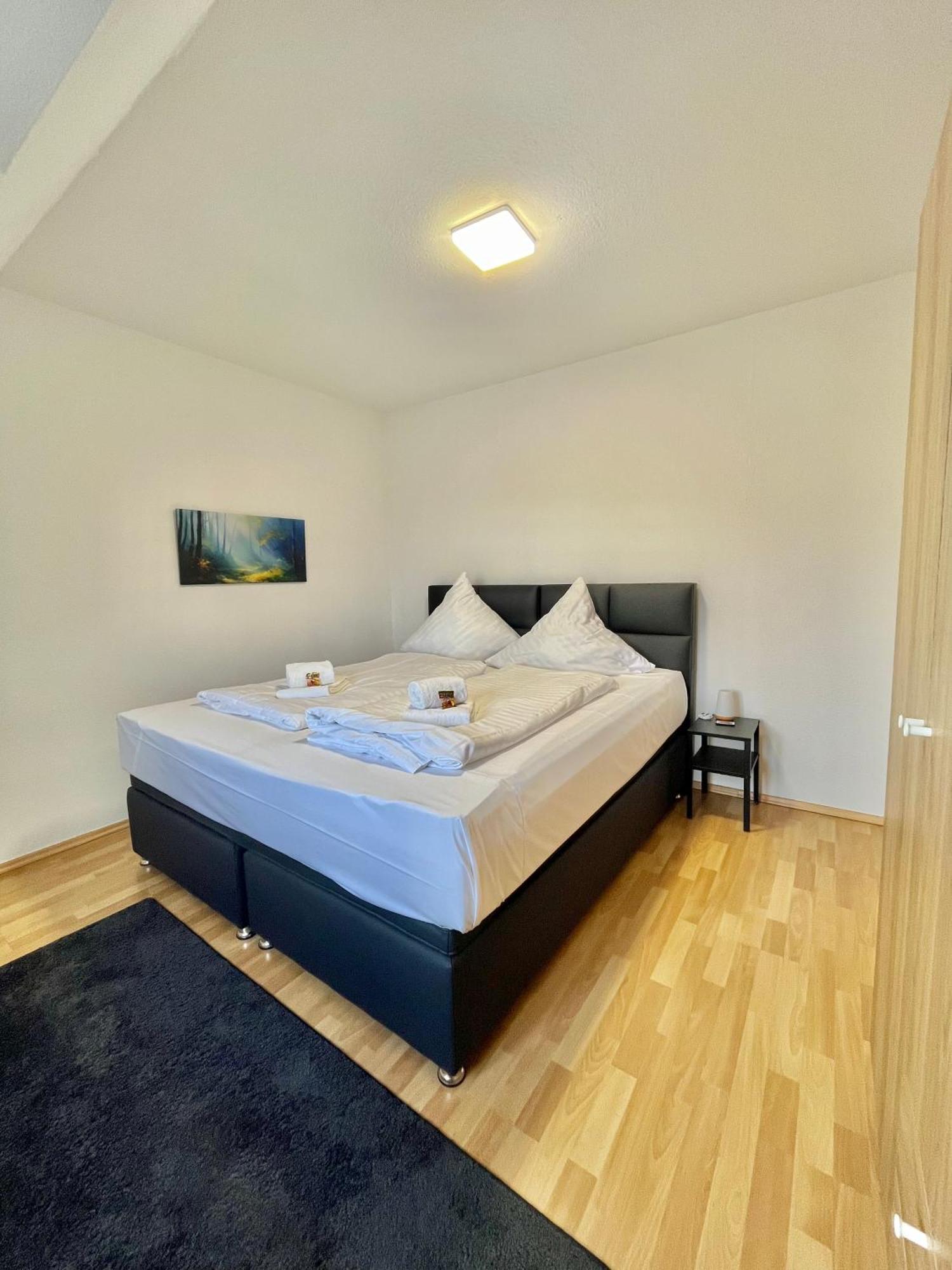 Guesthouse Bielefeld - Brake Ngoại thất bức ảnh