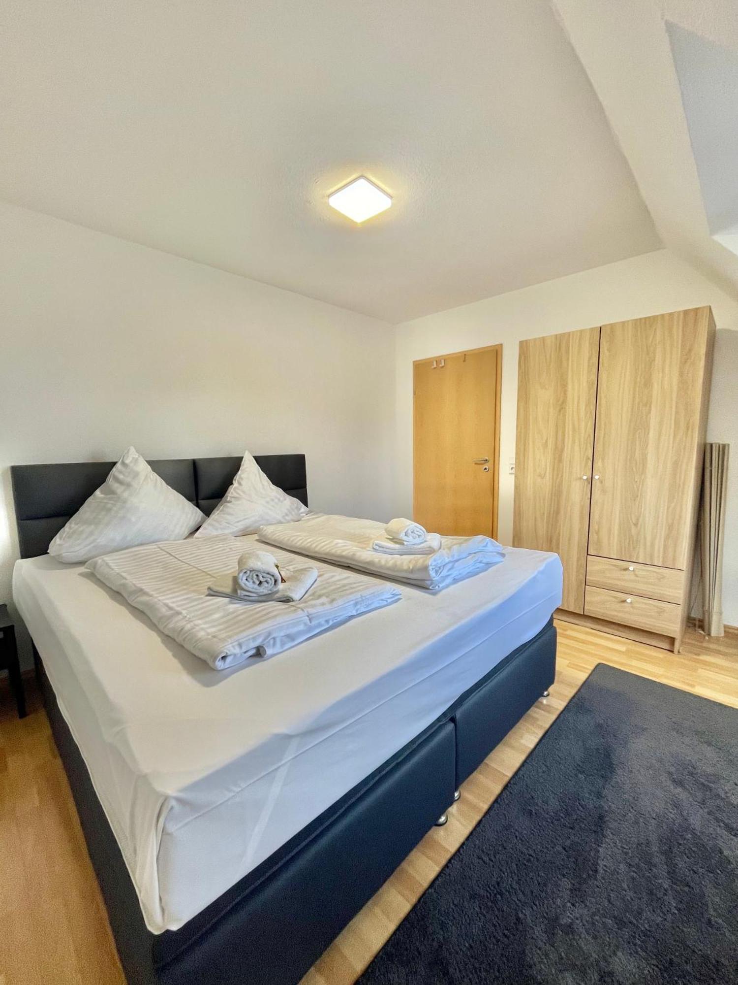 Guesthouse Bielefeld - Brake Ngoại thất bức ảnh