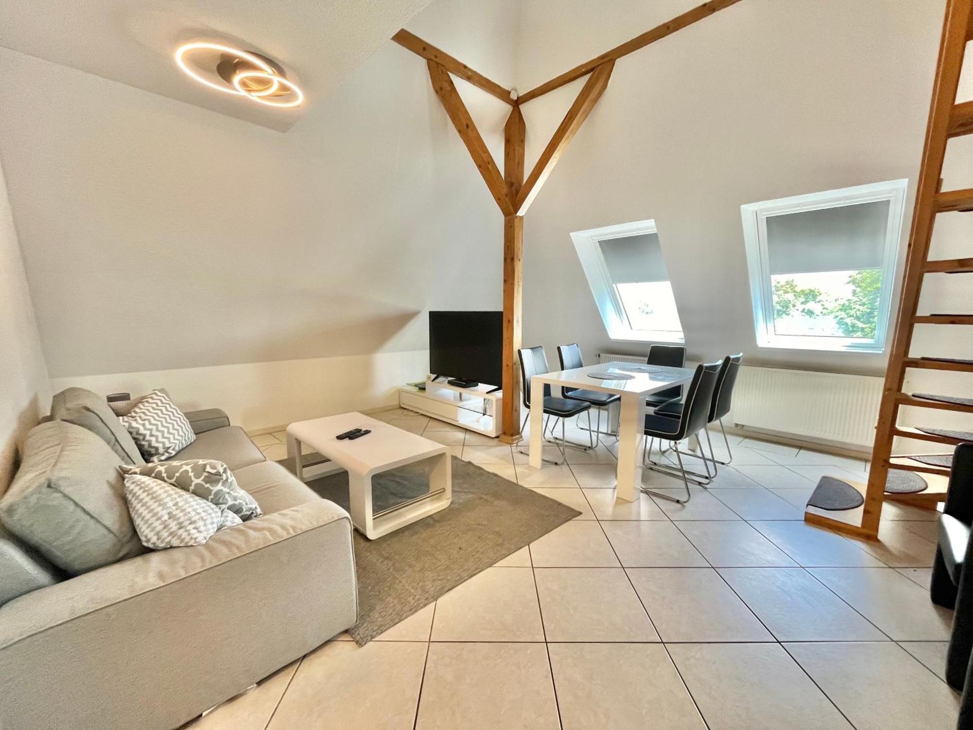Guesthouse Bielefeld - Brake Ngoại thất bức ảnh